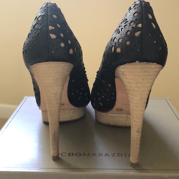 BCBG MAXAZRIA MA-FOSTER3 SHOES. - Picture 4 of 8